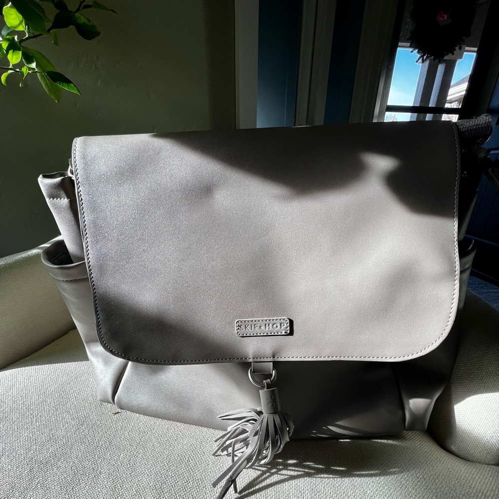 SkipHop diaper bag, crossbody or backpack. Gently used. Gray